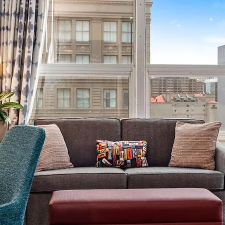 Hilton Garden French Quarter/cbd Hotel