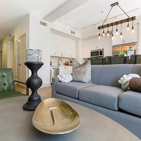 Chic 4bed Oasis Steps From French Quarter Magic! New Orleans
