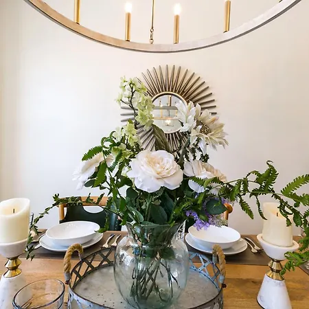 Apartment Amazing 3-bedroom Luxury Just Steps To The French Quarter