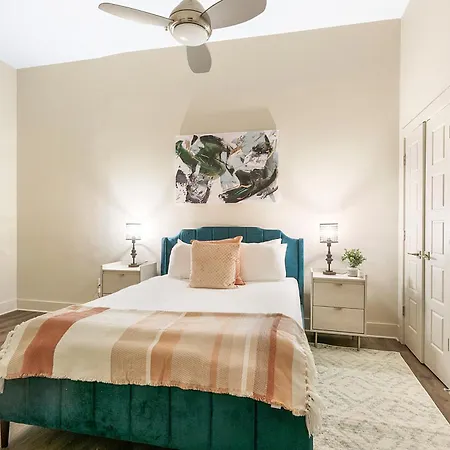 Spacious 4b Oasis Steps From French Quarter - Your Nola Dream Awaits! *