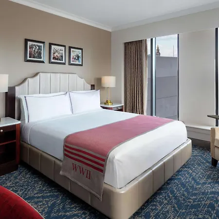 The Higgins New Orleans, Curio Collection By Hilton Hotel New Orleans