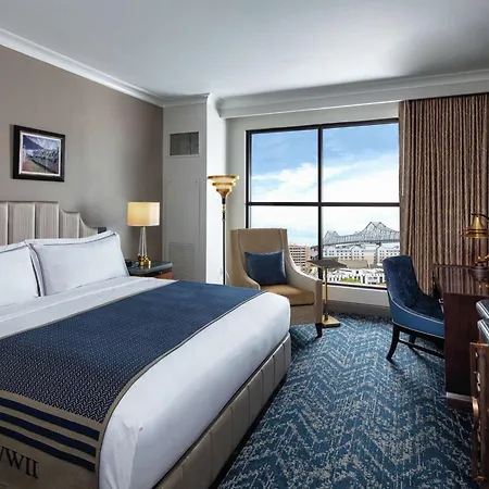 Hotel The Higgins New Orleans, Curio Collection By Hilton