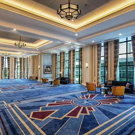 Hotel The Higgins New Orleans, Curio Collection By Hilton