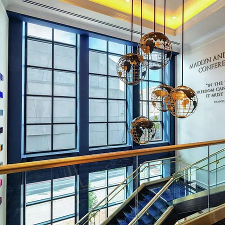 The Higgins New Orleans, Curio Collection By Hilton
