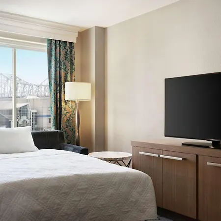 Hotel Hilton Garden Convention Center 3*