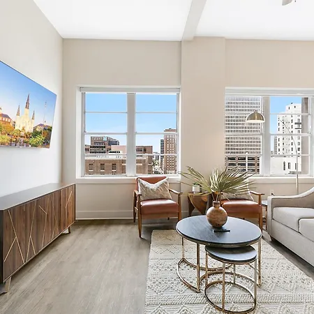 Spacious 4b Oasis Steps From French Quarter - Your Nola Dream Awaits! New Orleans