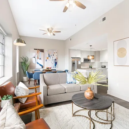 Spacious 4b Oasis Steps From French Quarter - Your Nola Dream Awaits! New Orleans