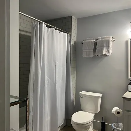 Premier Apartment