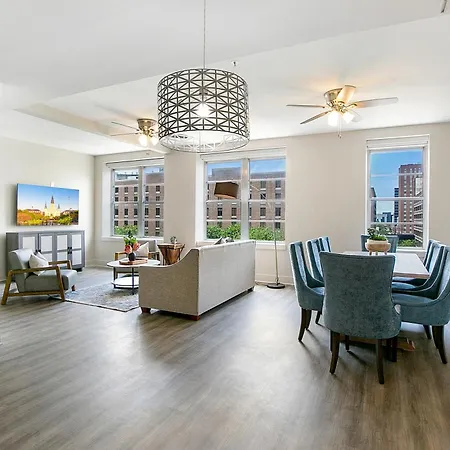 Apartment Spacious 4br Near French Quarter *