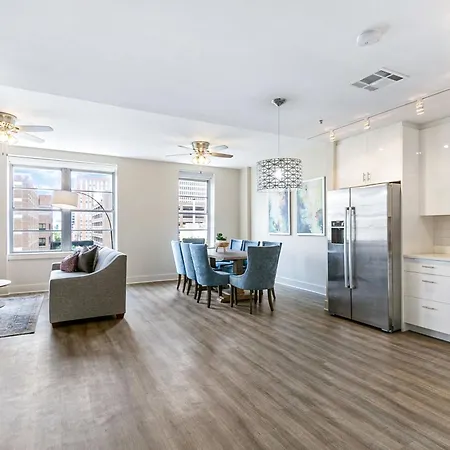 Spacious 4br Near French Quarter Apartment *