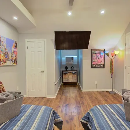 Holiday home Charming Conti Nest With Large Courtyard New Orleans