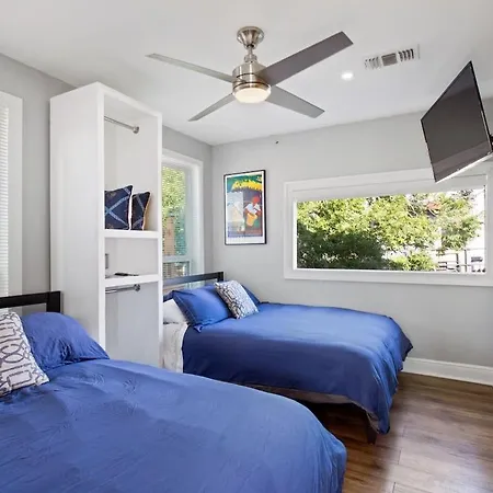 Spectacular Roof Deck - Luxury 3 Bedroom Holiday home New Orleans