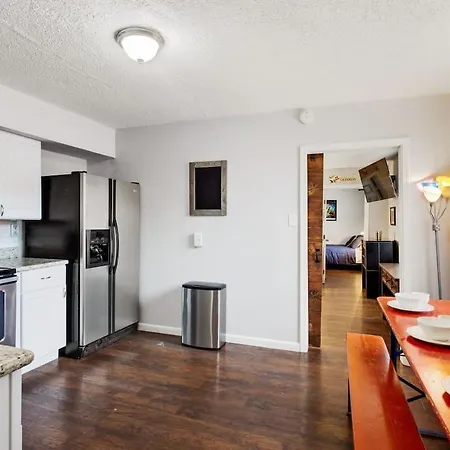 Captivating Conti Hideaway- Mid-city Perfection New Orleans