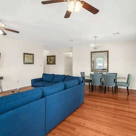 Apartment Stunning 2bd Luxury Perfect Nola Location *