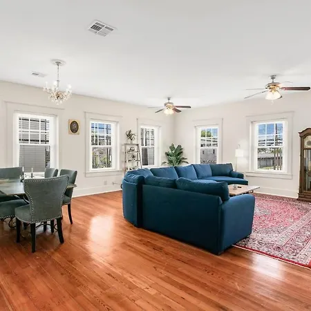 Stunning 2bd Luxury Perfect Nola Location Apartment New Orleans