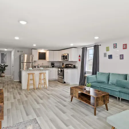 Holiday home Skip To Saint Charles Local Art-filled Hideaway