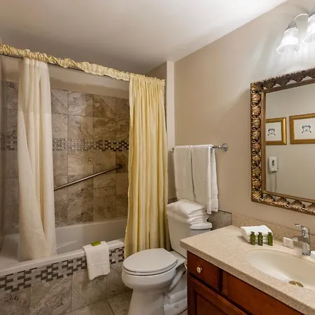 Quarter House Hotel New Orleans