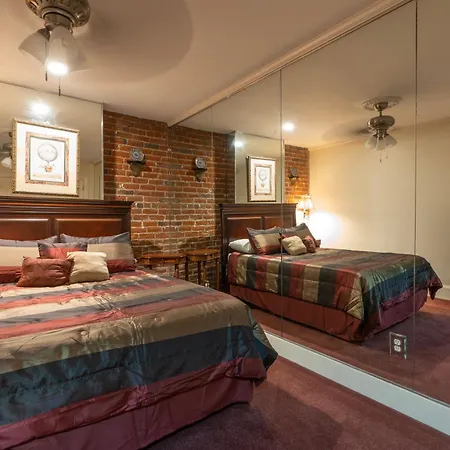 Hotel Quarter House New Orleans