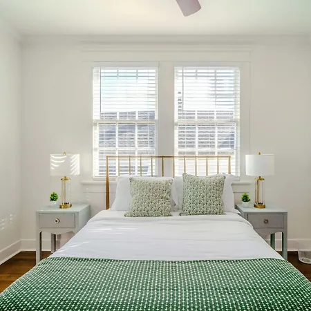 Serene 4 Bedroom Near French Quarter With Wi-fi And Parking New Orleans