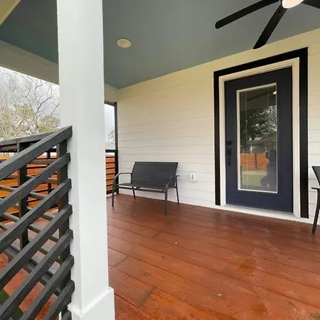 Mardigras Modern 4bedrm Wi-fi Free Parking * New Orleans