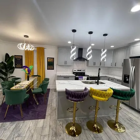 Mardigras Modern 4bedrm Wi-fi Free Parking * New Orleans