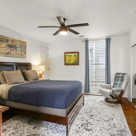 Apartment Lil Red Door Perfect 1bd In Bywater With Courtyard