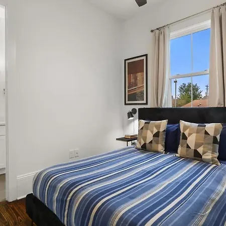 Luxury 4bd With Pool And Off Street Parking * New Orleans