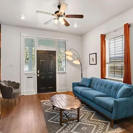 Holiday home Garden District 3bd 2ba Parking Stylish & Unique New Orleans