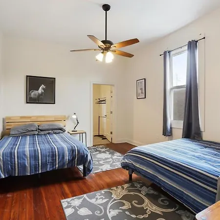 3 Bb Urban Oasis W Private Parking &amazing Patio Holiday home *