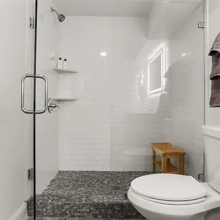 Apartment Fabulous Classy And Comfy 3bd 2ba And Parking *