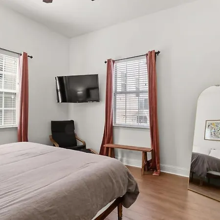 Apartment Fabulous Classy And Comfy 3bd 2ba And Parking *