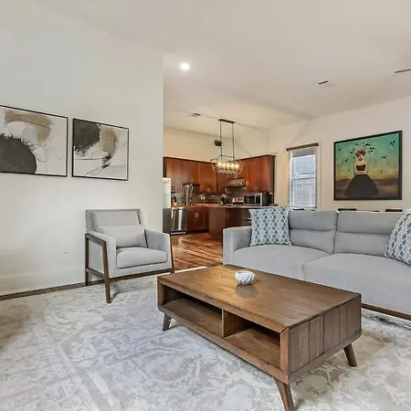 Apartment 5bed Streetcar Retreat W Outdoor Entertaining New Orleans