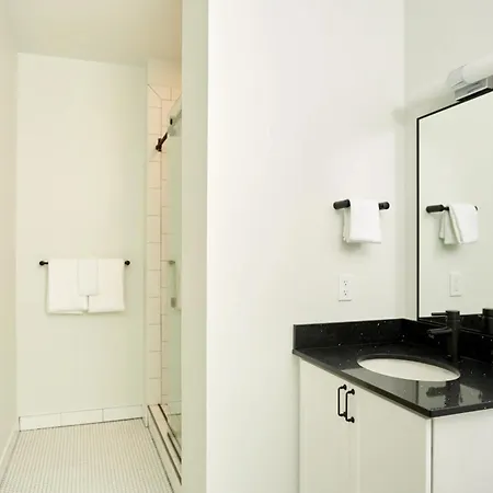 Apartment Roami At Canal Quarters *
