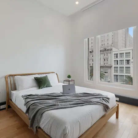 Apartment Roami At 714 Canal
