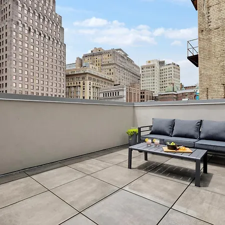 Apartment Roami At 714 Canal New Orleans