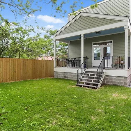 Holiday home Luxury New 3bd With Parking And Private Yard New Orleans