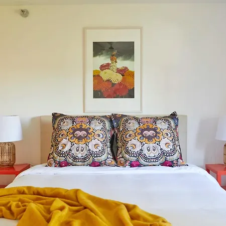 Apartment Roami At The Mandeville