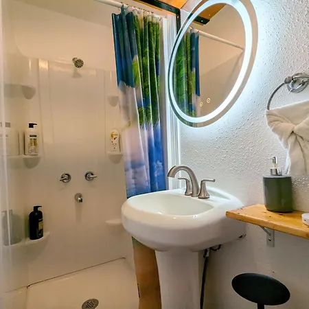 Weebiii Apartment