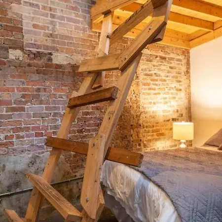 The Heart Of Frenchman Street Apartment