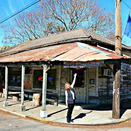 Apartment Downtown Nola 2bd 2bth