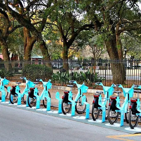 Downtown Nola 2bd 2bth * New Orleans