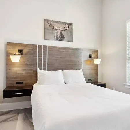 Luxury 5bdrm 5ba Near French Quarter Holiday home New Orleans