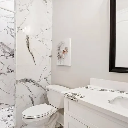 Luxury 5bdrm 5ba Near French Quarter New Orleans