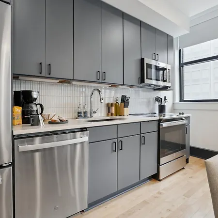 Apartment Roami At 714 Canal New Orleans