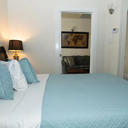 The Esplanade Mansion 3*