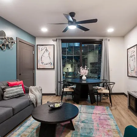 Apartment The Pelican By Hosteeva New Orleans