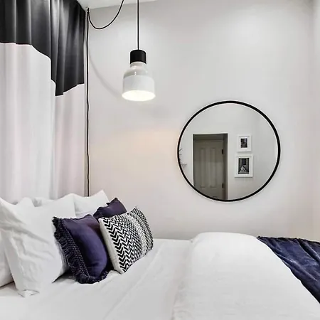 Holiday home Designer Walking Distance To The French Quarter's *