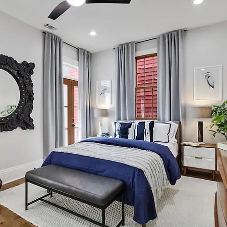 Designer Walking Distance To The French Quarter's