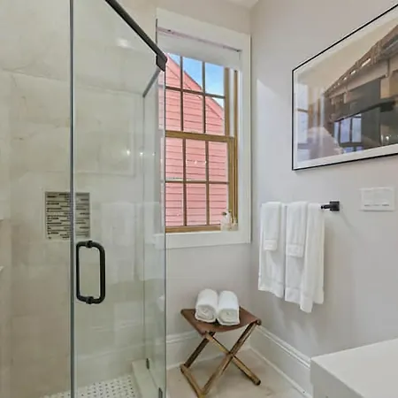 Holiday home Designer Walking Distance To The French Quarter's New Orleans