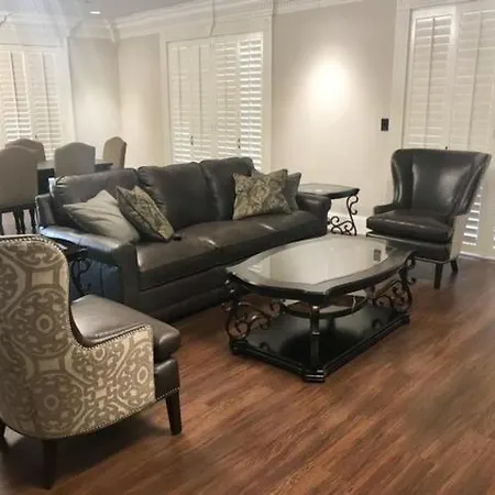 Plaza Downtown 3* New Orleans
